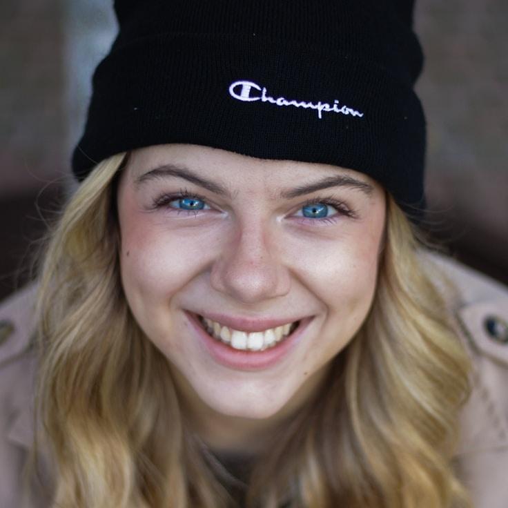 Portrait of Kai Sharma meditation instructor